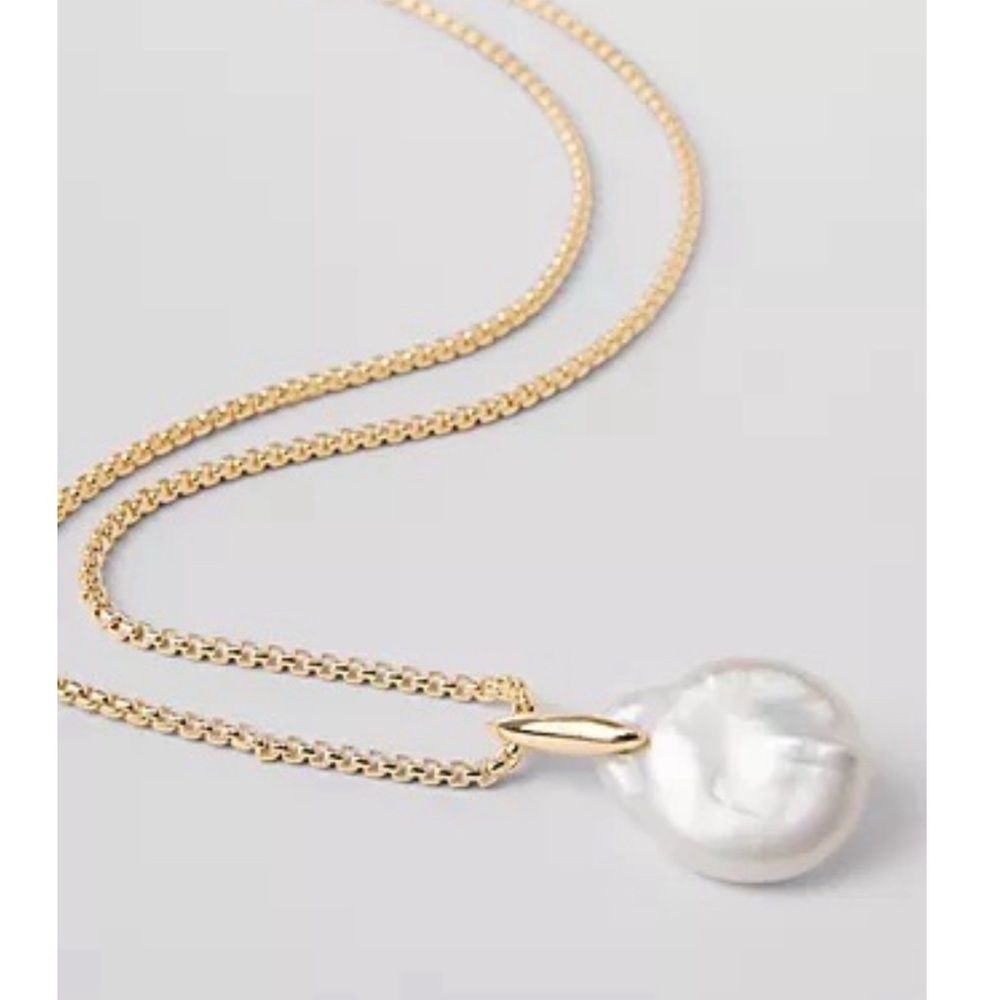 Ann Taylor Freshwater Pearl Pendant Necklace